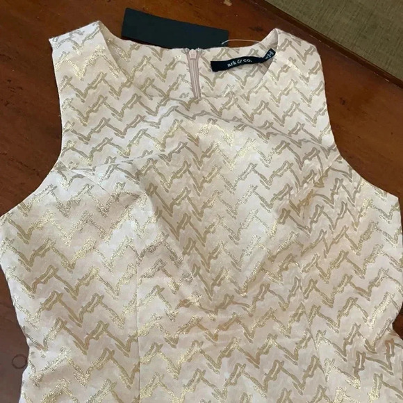 *Final Price* Gold and pink sparkle dress - size S - brand new NWT - Picture 4 of 8